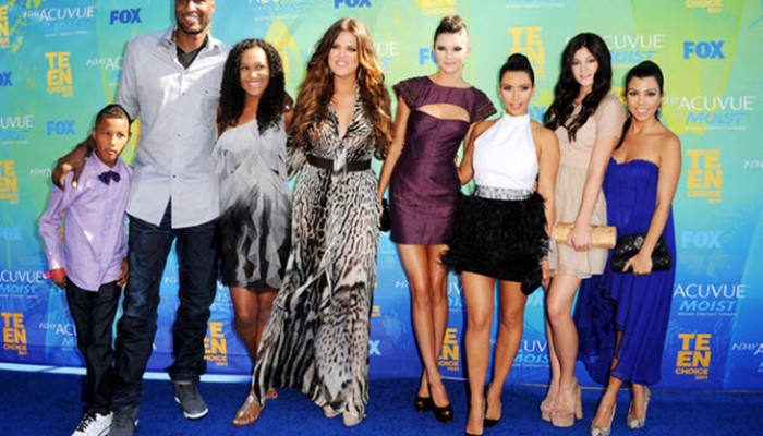 Las Kardashian pendientes del estado de Lamar Odom