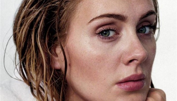 Adele posa al natural en la portada de Rolling Stone