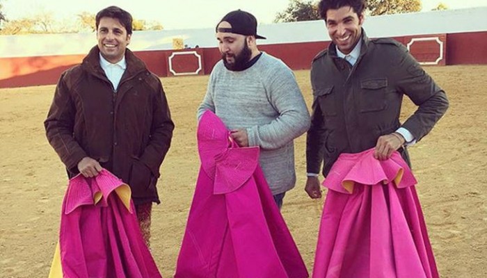 Cayetano, Francisco y Kiko Rivera tarde de toros entre hermanos