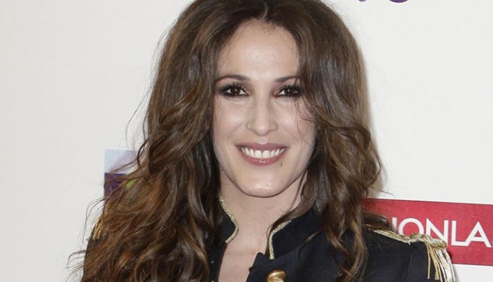 Malú no se perdió la solidaria Noche de Cadena 100